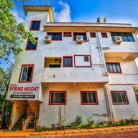 Oyo 14276 Hotel Spring Height Acaro Exterior photo